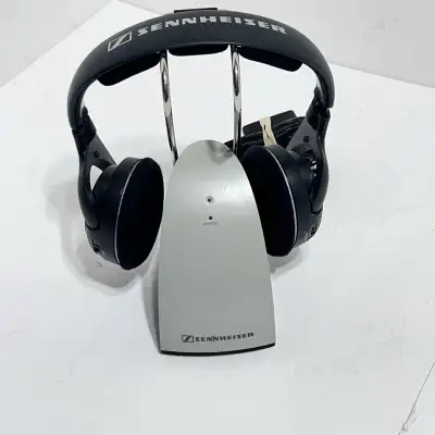 Sennheiser HDR 120 wireless Headphones with base , View more