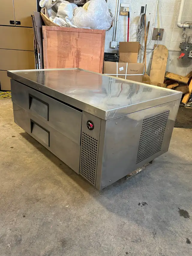 True Used Commercial Restaurant Chef Base Refrigerated 2 Drawer in Other in Calgary - Image 3