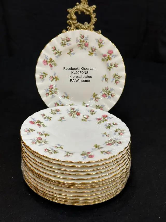 Royal Albert Winsome dishes, tea cups, two tiered cake plate in Kitchen & Dining Wares in Guelph - Image 8