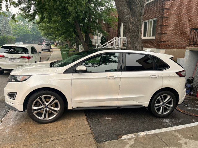 2015 Ford Edge Sport AWD à bas KM et en excellente condition ! dans Autos et camions  à Ville de Montréal