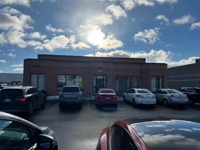 FOR LEASE – SHORT TERM (MAY–NOV 2026) 9,000 SQ. FT. FREESTANDING