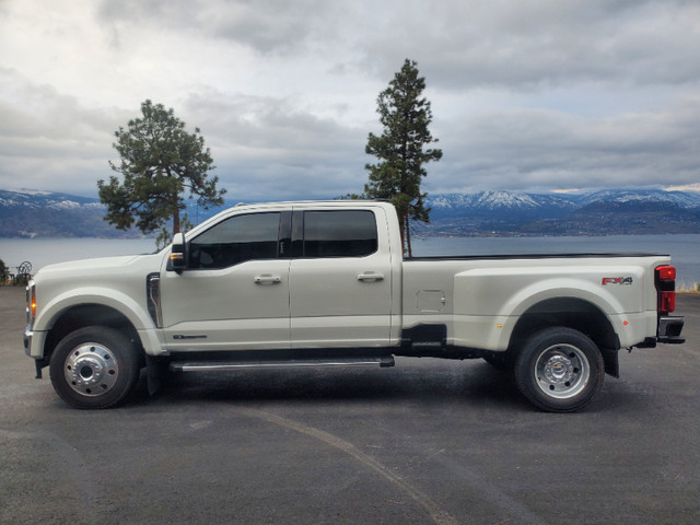 2023 FORD F450 FX4 SUPERDUTY DUALLY LARIAT 4X4 FULLY LOADED UP in Cars & Trucks in Kelowna