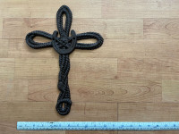 Country western cowboy's cast iron Christian rope cross