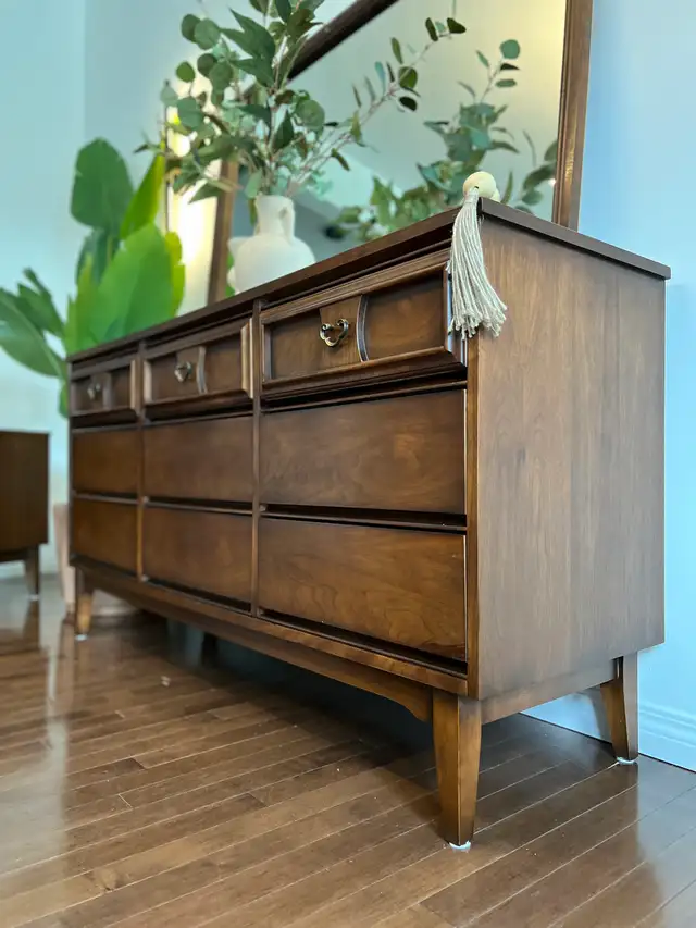 MCM Swedish Walnut Bedroom Set – Dresser, Nightstand & Mirror in Dressers & Wardrobes in Calgary - Image 6
