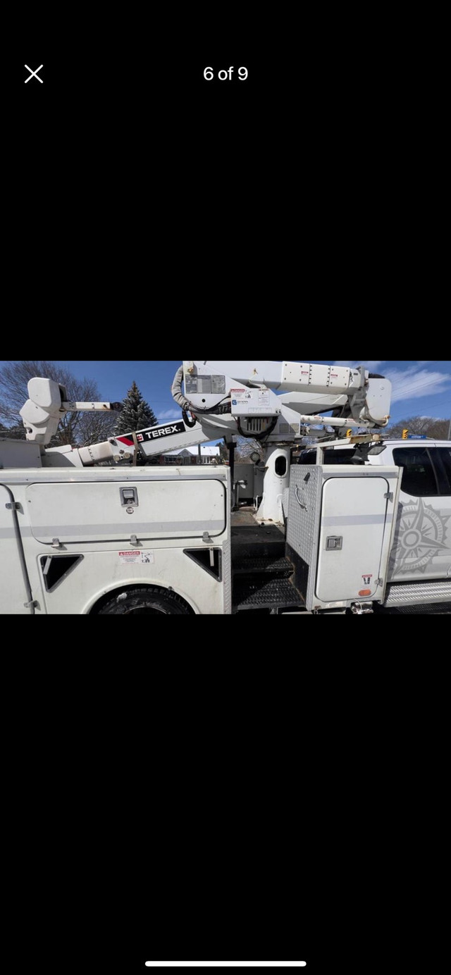 2018 ford f550 super duty crew cab in Heavy Trucks in Mississauga / Peel Region - Image 2