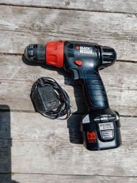 Black & Decker Rechargeable Cordless Drill 9.6V