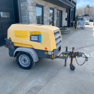 Compresseur Atlas Copco 2017 4619 heures Moteur kubota neuf (3 cyl. D902) 2 sorties 3/4 ‘’ Pression...