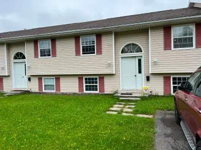 CATCH IT IF YOU CAN!! GORGEOUS ALL-INCLUSIVE; TWO-BEDROOM UPPER-LEVEL APARTMENT IN SAINT JOHN, NEW B...