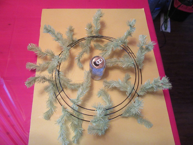 WREATH FORMS FOR CRAFTING - multiple items in Hobbies & Crafts in Bedford - Image 3