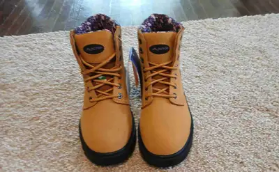 Women's work boots , View more