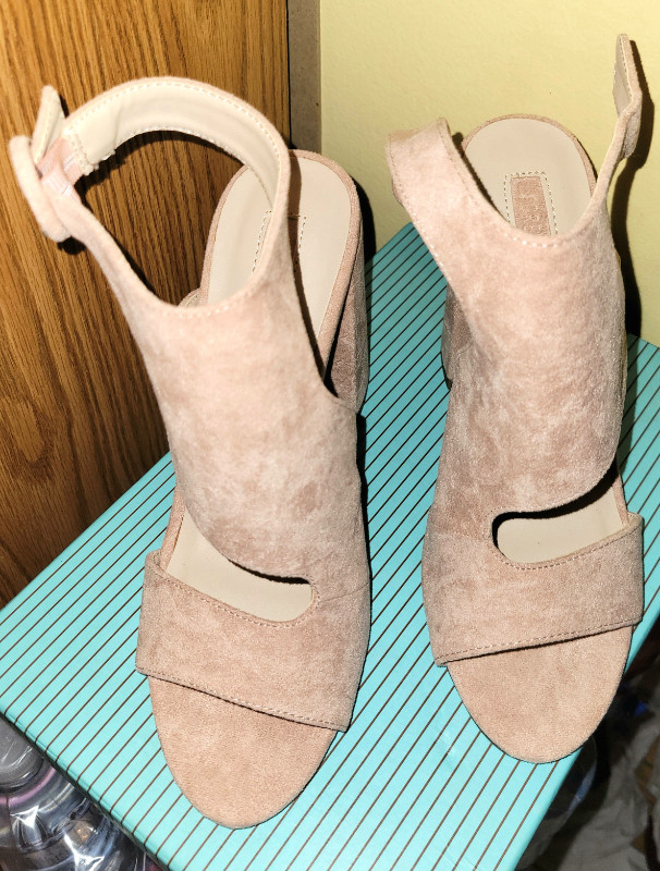 Forever21 block heel in Women's - Shoes in Mississauga / Peel Region - Image 3