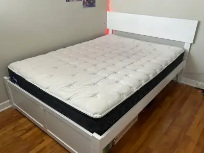 Lit double avec matelas, View more