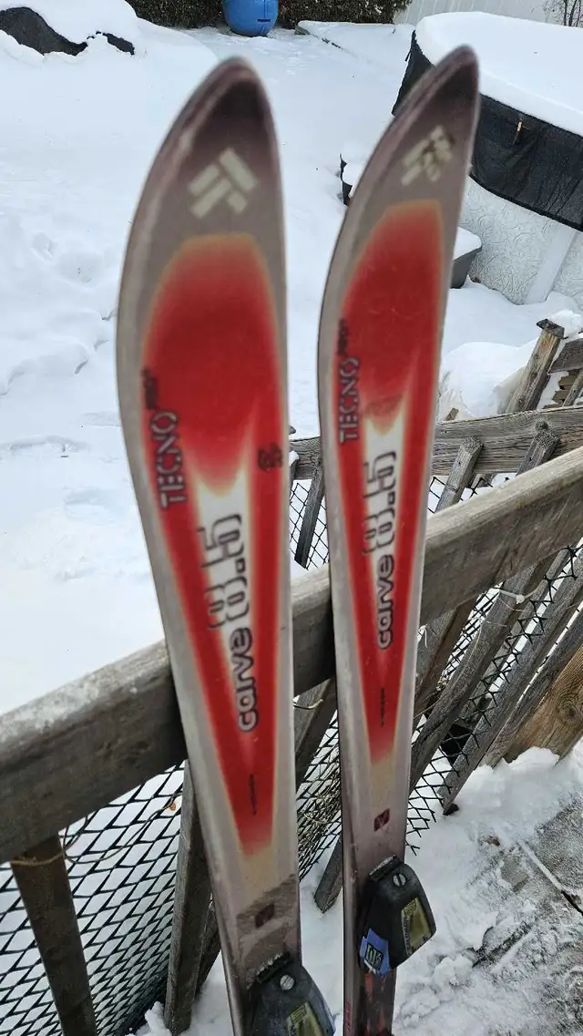 Ski alpin 130 cm in Ski in Laval / North Shore - Image 2