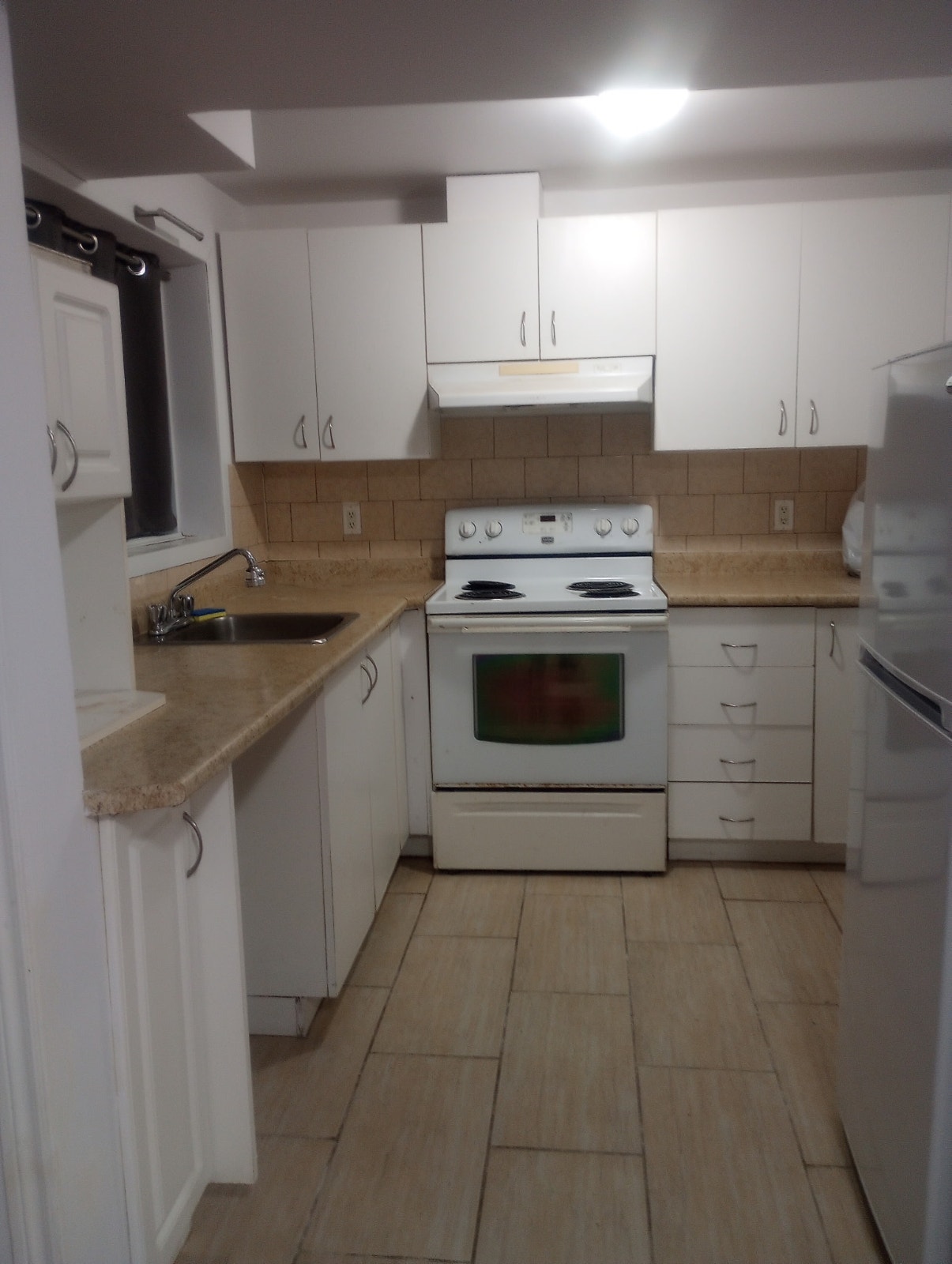3 1/2 PIERREFONDS, MONTREAL, FOR RENT — photo 3