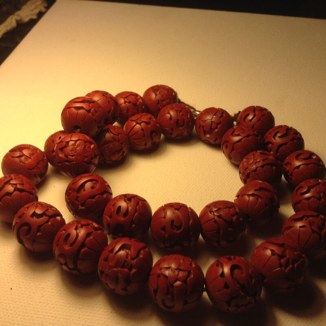 VINTAGE DECO CHINESE CARVED CINNABAR RED ROUND BEADS NECKLACE in Arts & Collectibles in Vancouver - Image 2