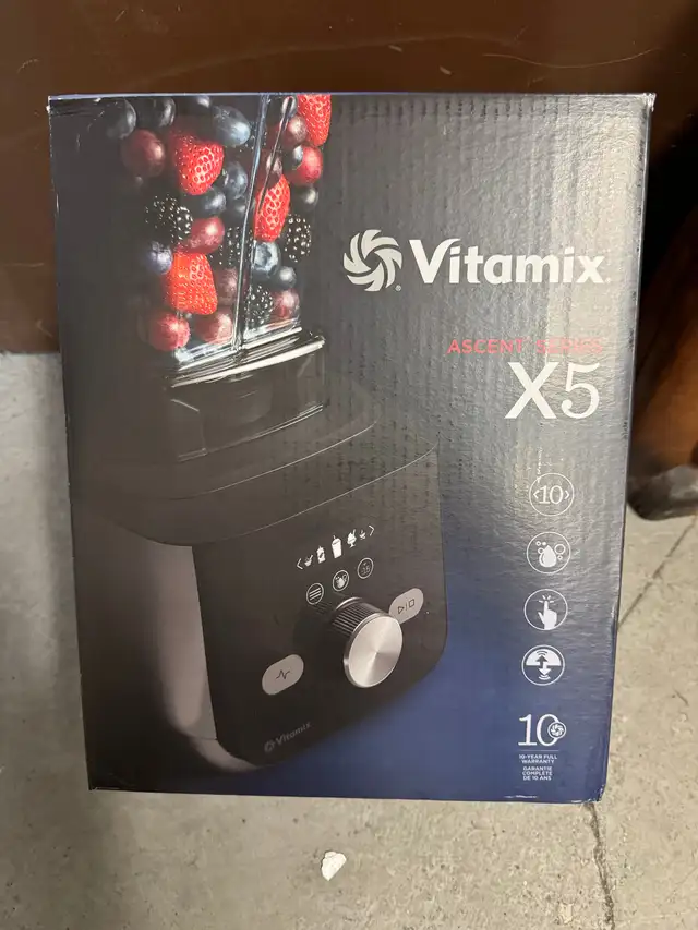 Vitamix Ascent X5 Blender in Processors, Blenders & Juicers in City of Toronto - Image 2