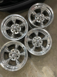 15” x 7” Eagle Mag wheels