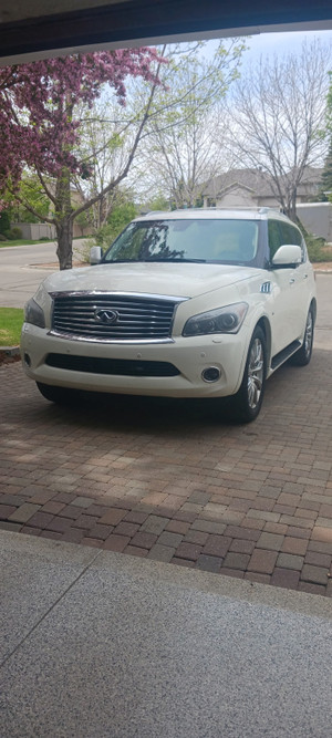 2014 Infiniti QX80