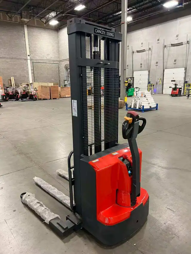 Electric Stacker Pallet - One Year Warranty/Finance Available62863737658241121