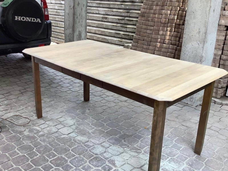 Table de salle à manger en Merisier( Dinec ) fabriquer au Québec Mobilier de salle à manger et