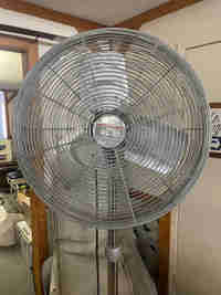 Industrial pedestal fan•3 aluminum blades•cool your warehouse  in Other Business & Industrial in North Bay
