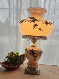Vintage Gone With The Wind Hurricane Lamp