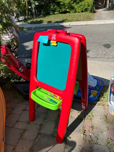 Step 2 Art/Painting easel and white board, View more