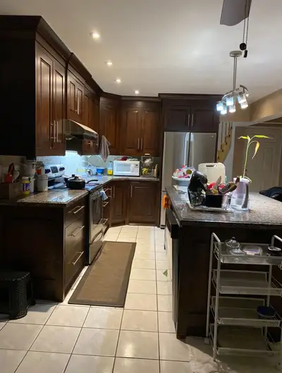 Room availabe in a 4 bedroom house from July 1st