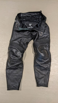Pantalon de motocyclette en cuir