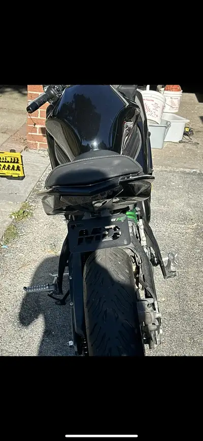 Please message me for more videos of the bike since Kijiji won’t let me post videos. Selling 2013 Ka...