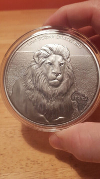 Coin silver Africa: Lion 2013  9 oz  argent pièce monnaie