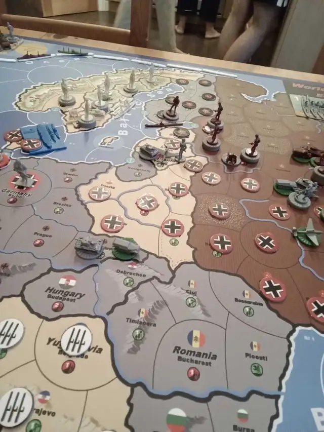Looking for Axis & Allies players64840292053891121