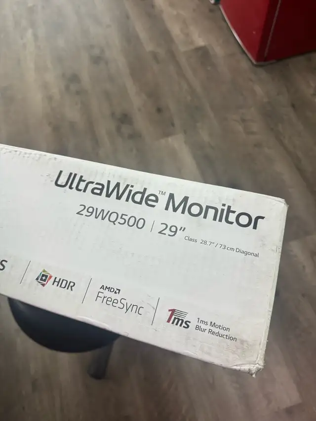 LG 29WQ500 Monitor 100Hz  in Monitors in City of Montréal - Image 4