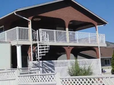 HUGE RENTAL PROPERTY ! PANORAMIC VIEWS! SPACIOUS HOME, View more
