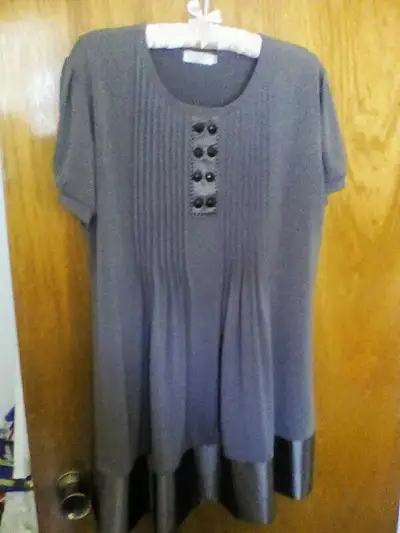 Maternity top $8  size XXL, View more