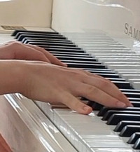 Cours de piano et cours d'éveil musical