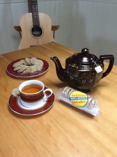 Hotel Vajrayana – Comfortable furnished rooms available from October on in charming old home. Shared...