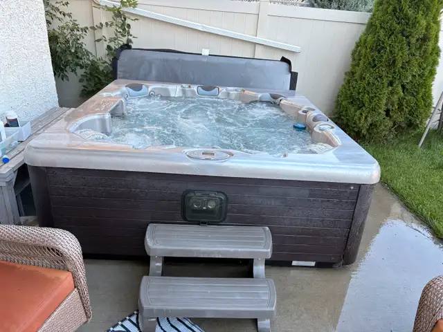 2014 Elite Spa HotTub 63782599450499120