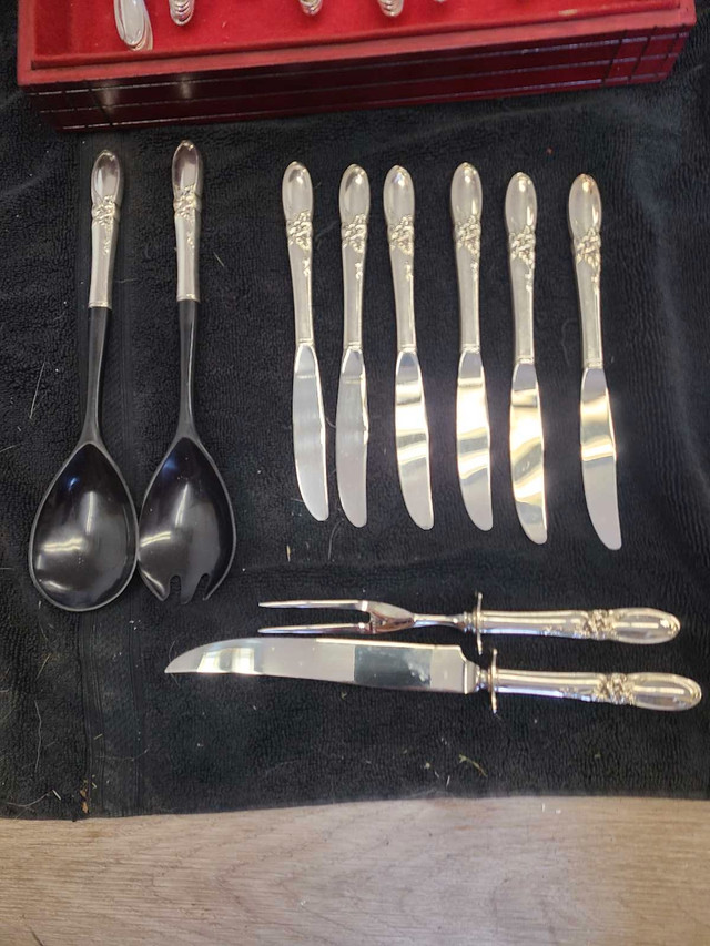 Vintage Silver Flatware in Kitchen & Dining Wares in North Bay - Image 3