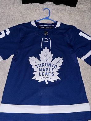 Toronto Maple Leafs Jersey in Men's in Winnipeg