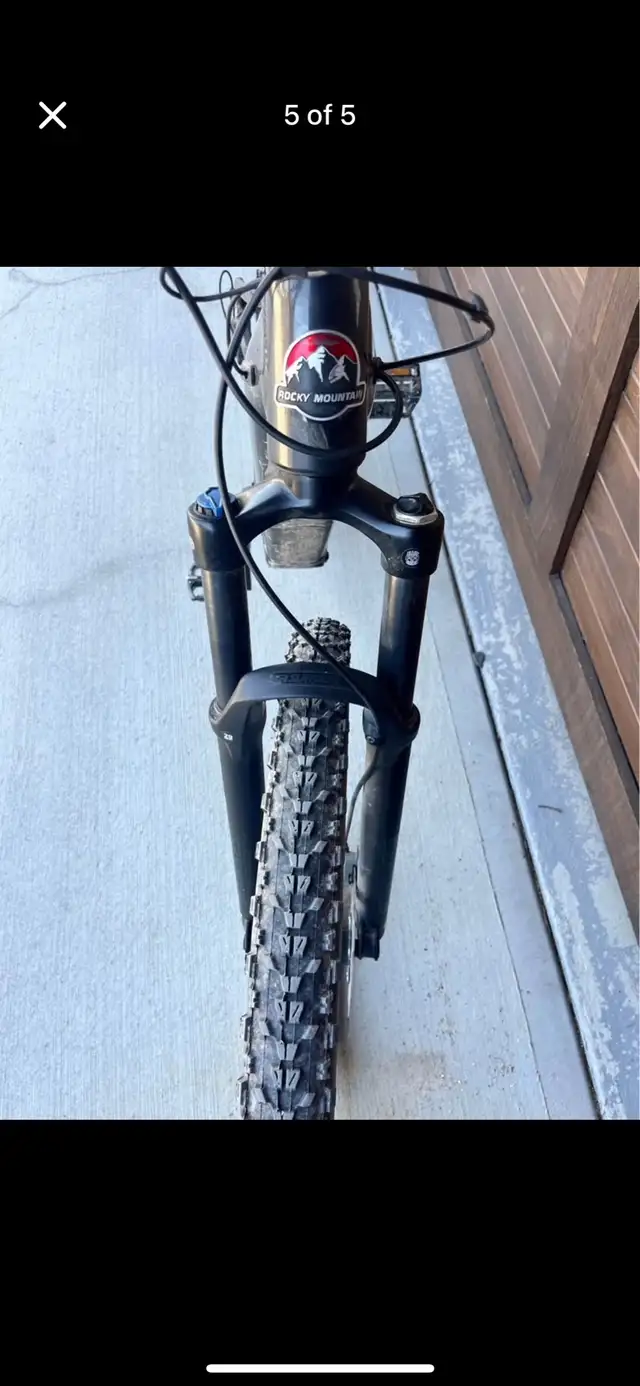 Rocky Mountain fusion e-bike (multiple sizes) in Mountain in Calgary - Image 6