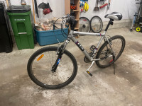 26’ ccm 21 speed grey bike