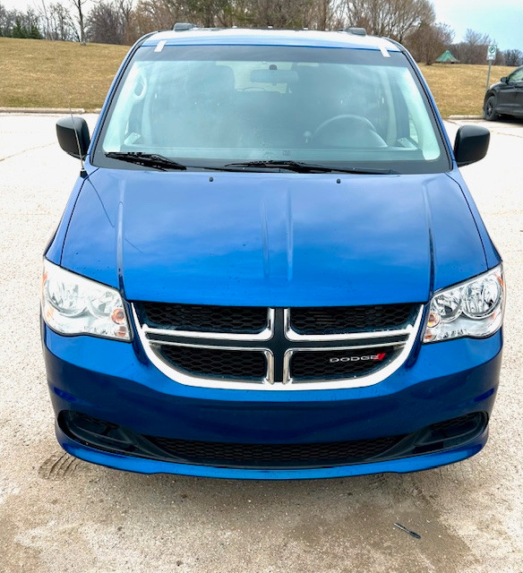 Dodge Caravan 2013 SXT in Cars & Trucks in Winnipeg