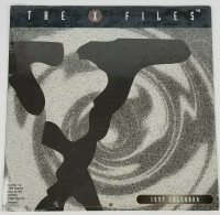 The X-Files 1997 Calendar New Sealed Vintage