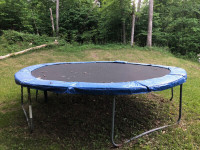 13 ft wide trampoline (no netting)