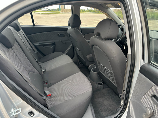 Kia Rio 2011 in Cars & Trucks in St. Albert - Image 4