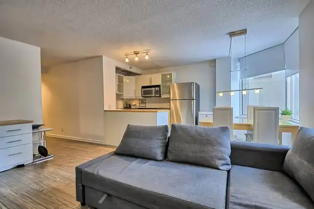 All included & furnished condo next to Concordia Great Location!