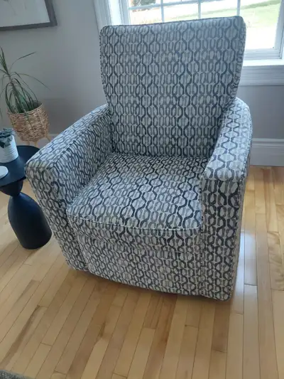 Lazyboy  swivel chair, View more