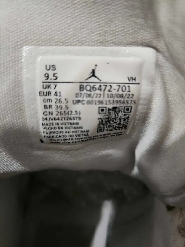 Nike Air Jordan 1 Mid Lemon Wash Lapis White BQ6472-701 in Multi-item in City of Montréal - Image 6