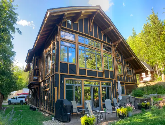Beautiful Timber Frame Home for Sale in the Lardeau Valley
